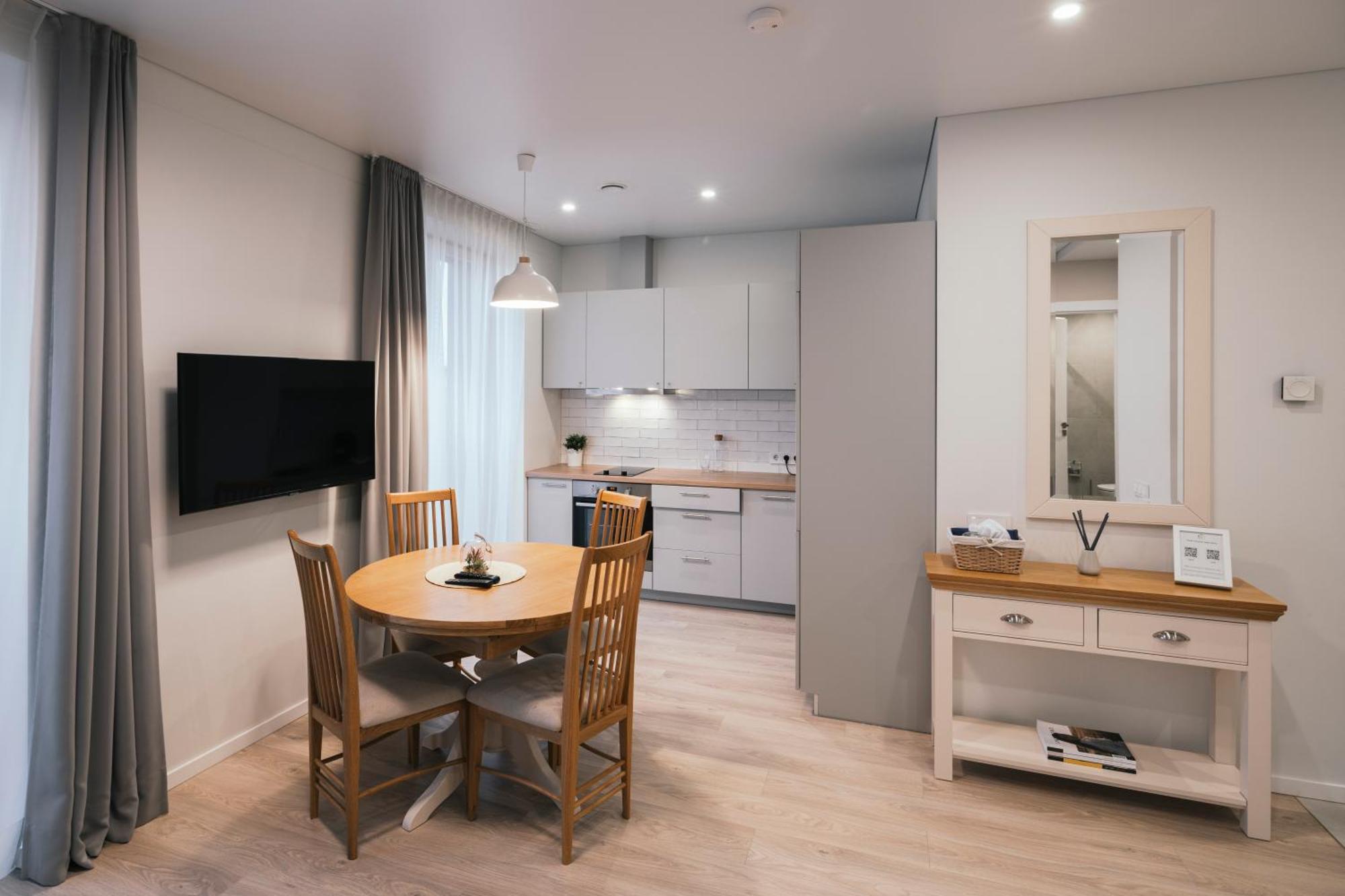 J14A I Rooms & Apartments Automated Self Check-In Vilnius Exterior photo